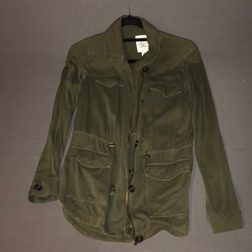 Lon sleeve cargo jacket